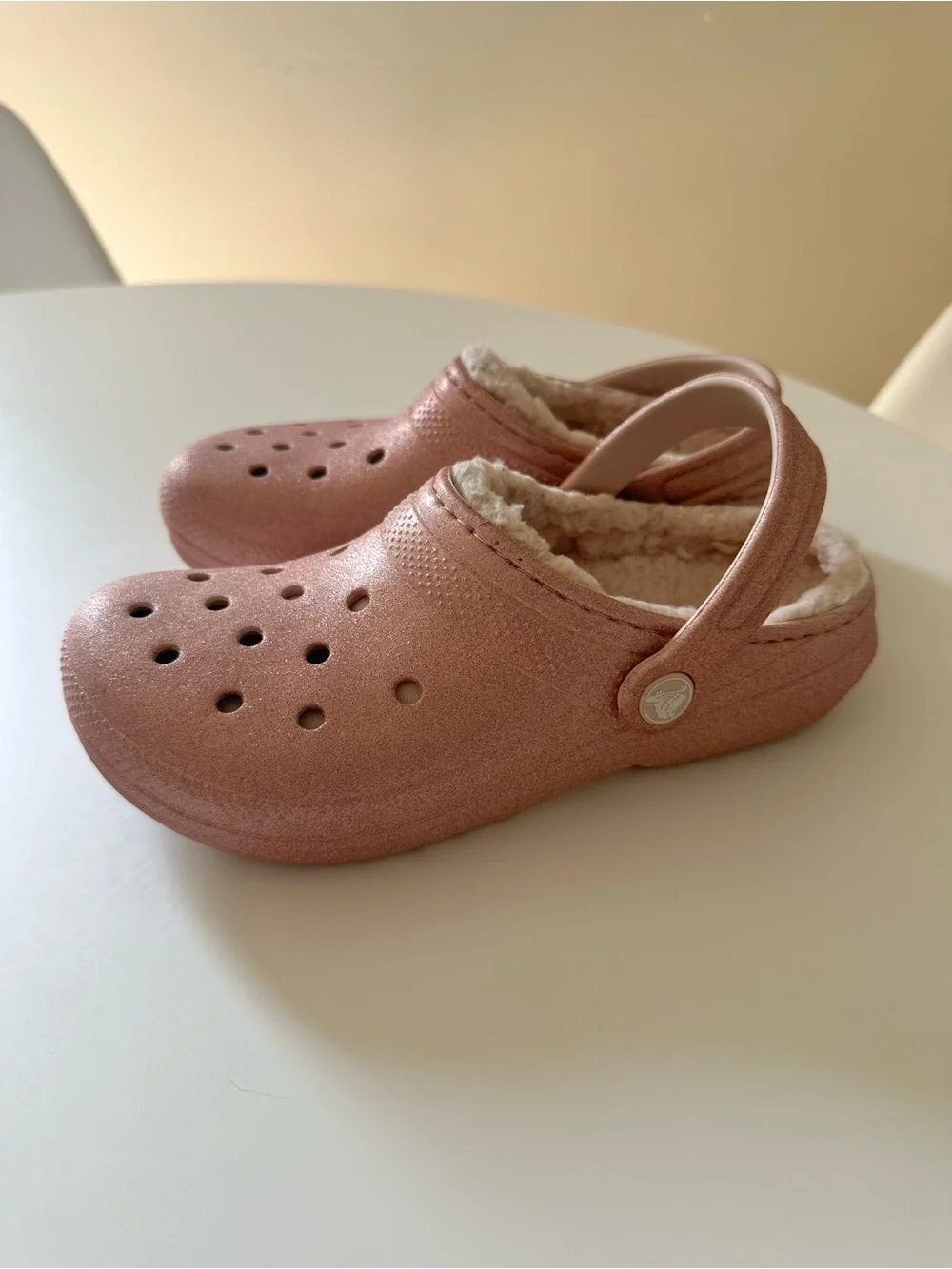 CROCS Kids Glitter Lined Clogs in Rose Pink